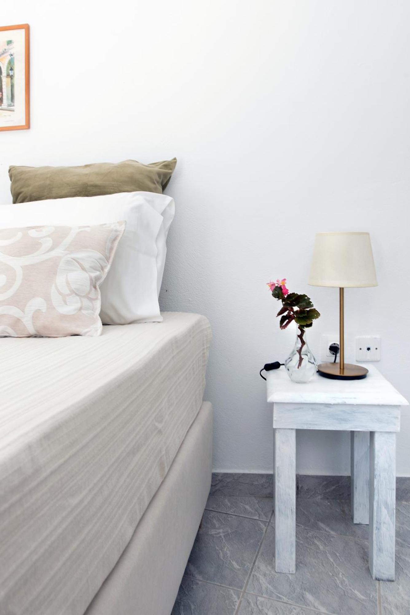 Nisea Apartments อิปโซส ภายนอก รูปภาพ