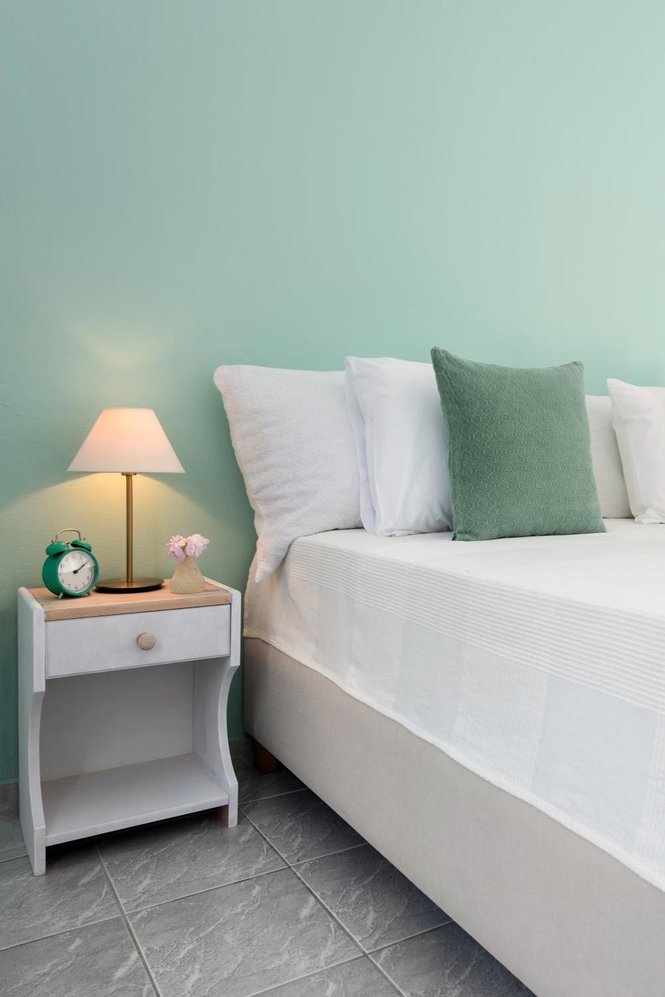 Nisea Apartments อิปโซส ภายนอก รูปภาพ