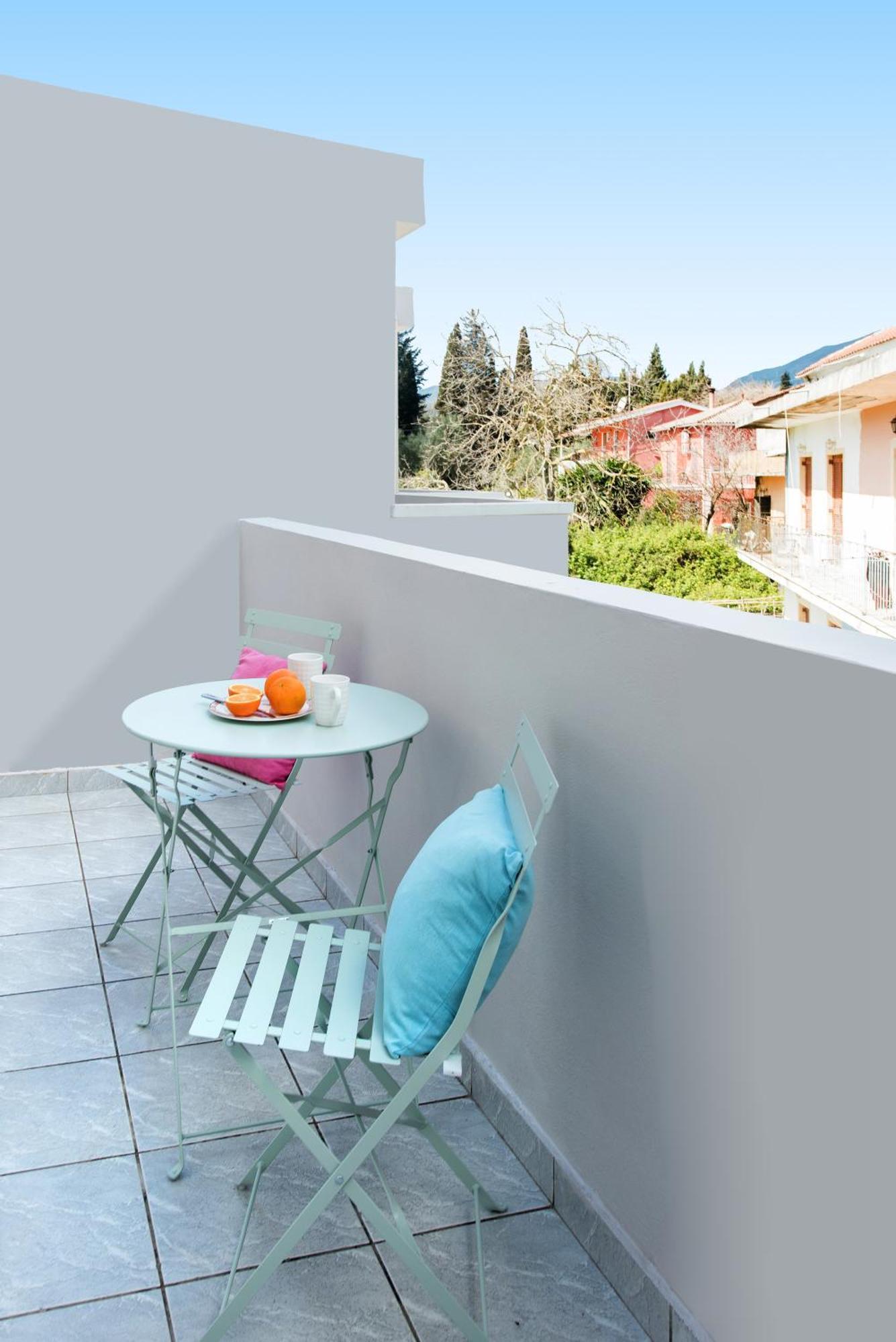Nisea Apartments อิปโซส ภายนอก รูปภาพ
