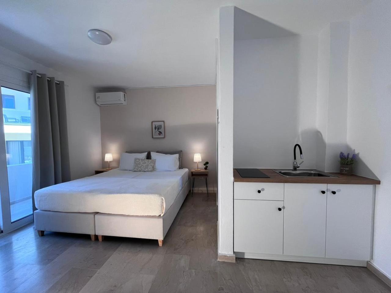 Nisea Apartments อิปโซส ภายนอก รูปภาพ